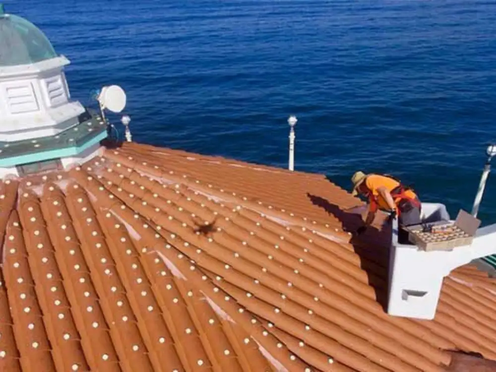 Optical Gel™ bird control product