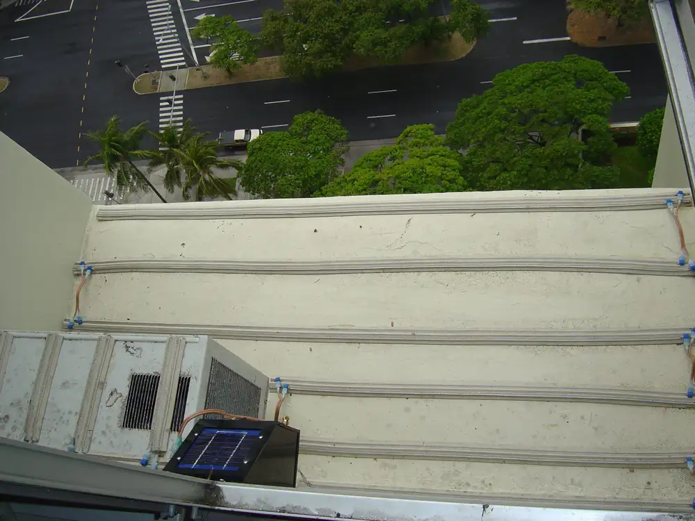 Bird-Shock track running along a building ledge